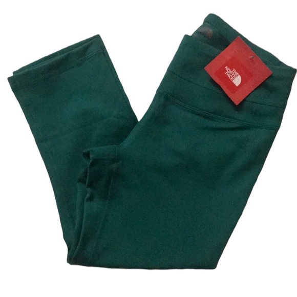 Brand New The North Face Athletic Cropped leggings! - Picture 2 of 4